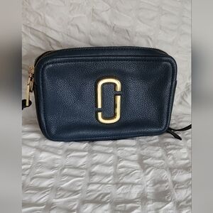 Marc Jacobs Navy and Gold Softshot 21 Crossbody Bag